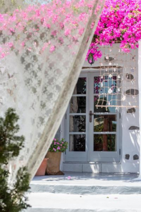 Гостиница Sun Rock Boutique Suites  Стелида